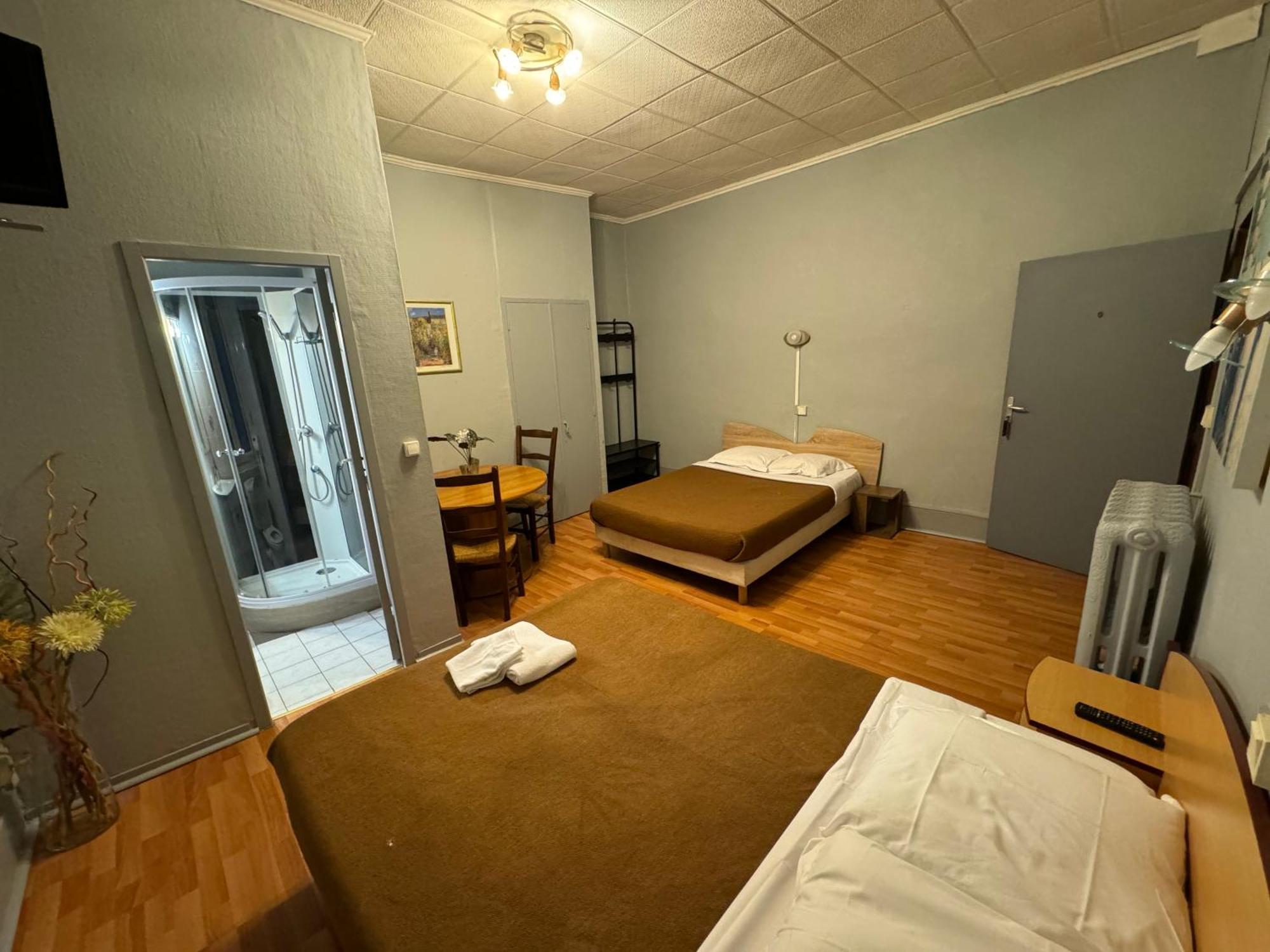 Le Terminus D'Albi Hotel Bagian luar foto