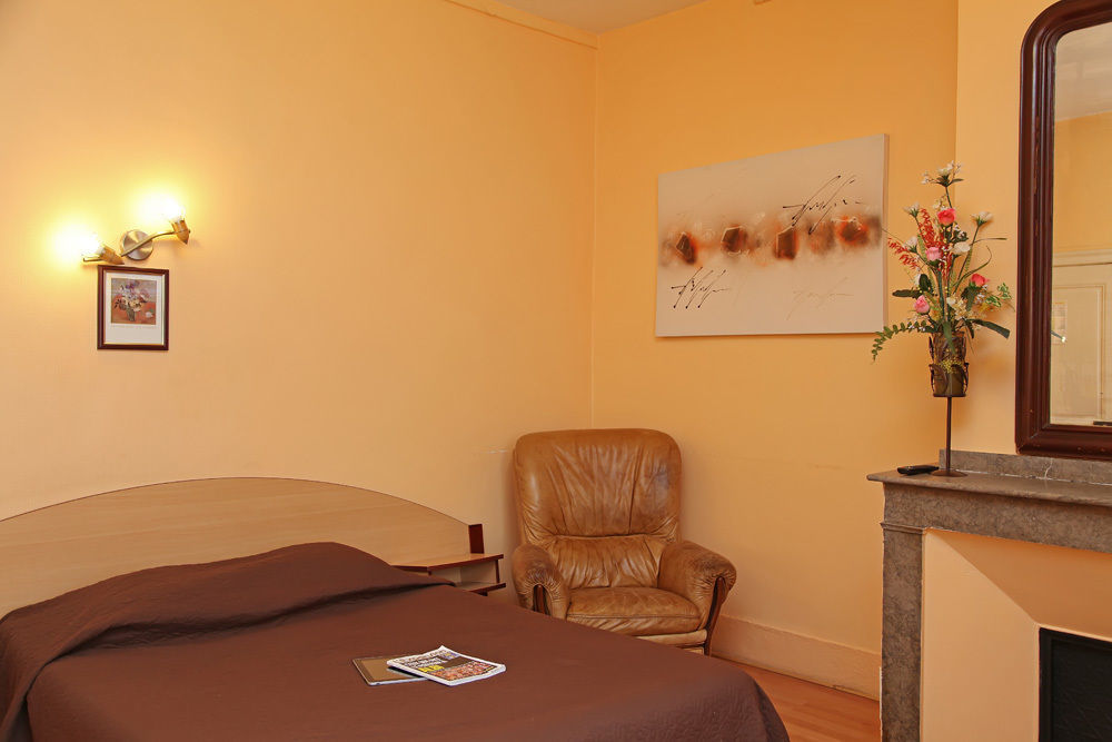 Le Terminus D'Albi Hotel Bagian luar foto